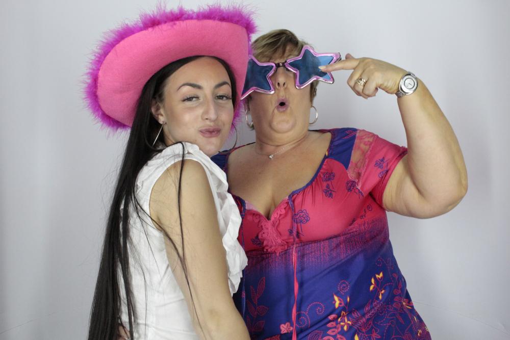 Lisa's 50th Birthday  | View more photos from the event at gallery.myphotoboothexperience.co.uk/u/MyPhotoBoothExperienceLtd/Lisas-50th-Birthday